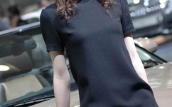 越南女 黑人 痛苦 大叫